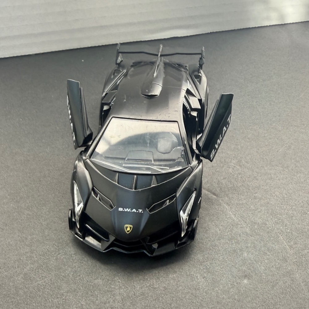 Lamborghini Veneno SWAT Police Department Unit 1 Diecast Model Car Matte Black
